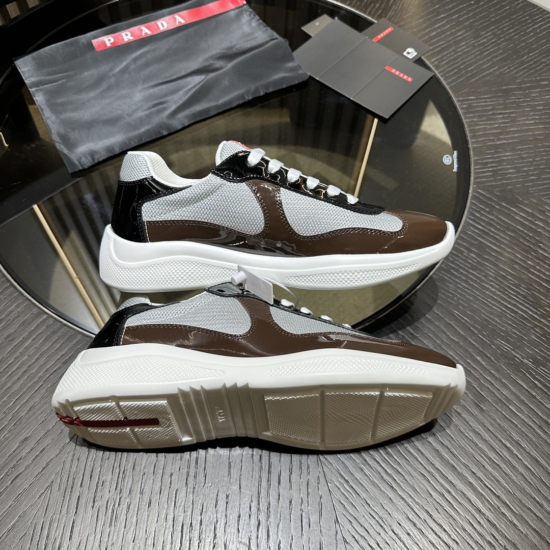 PA Low Sneakers