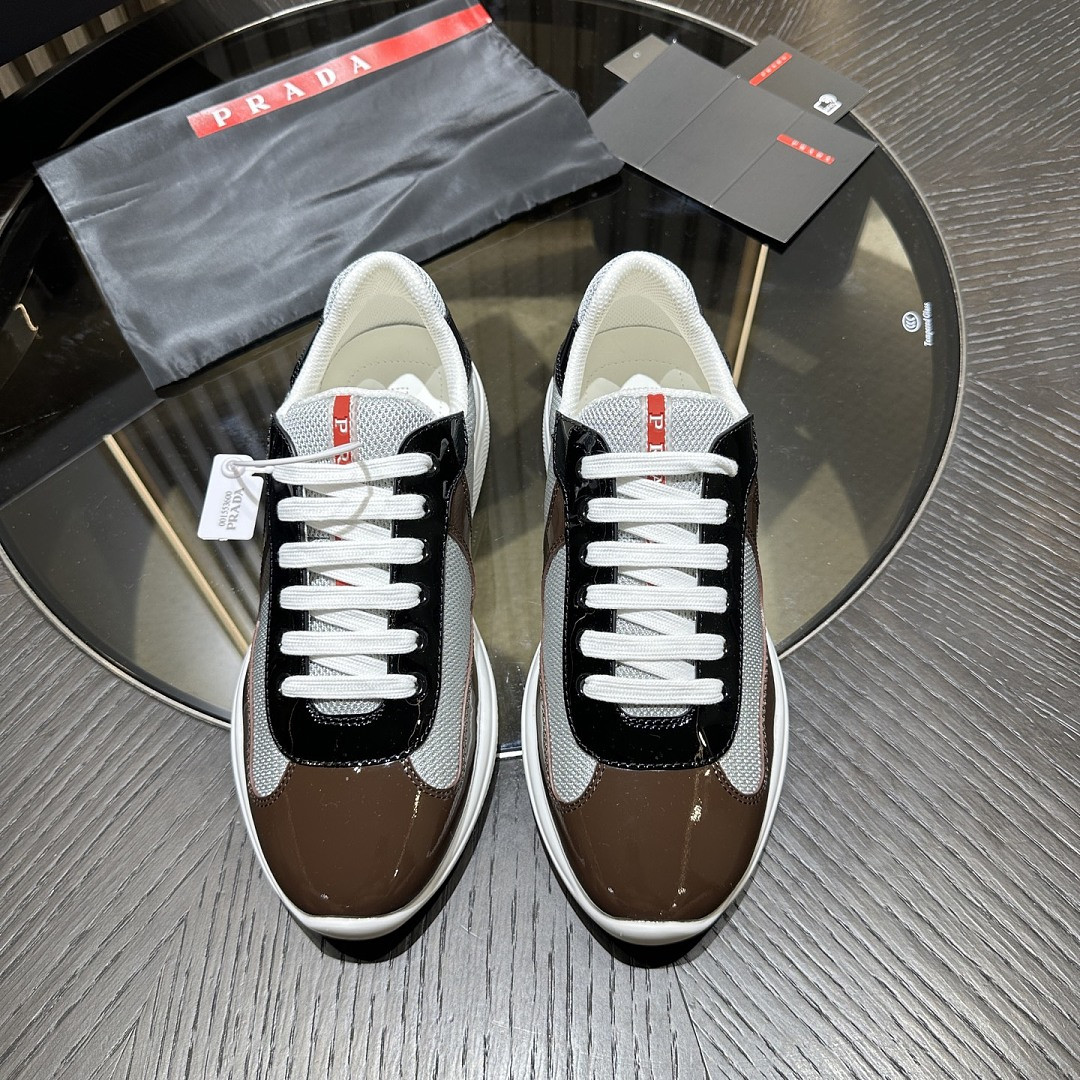 PA Low Sneakers