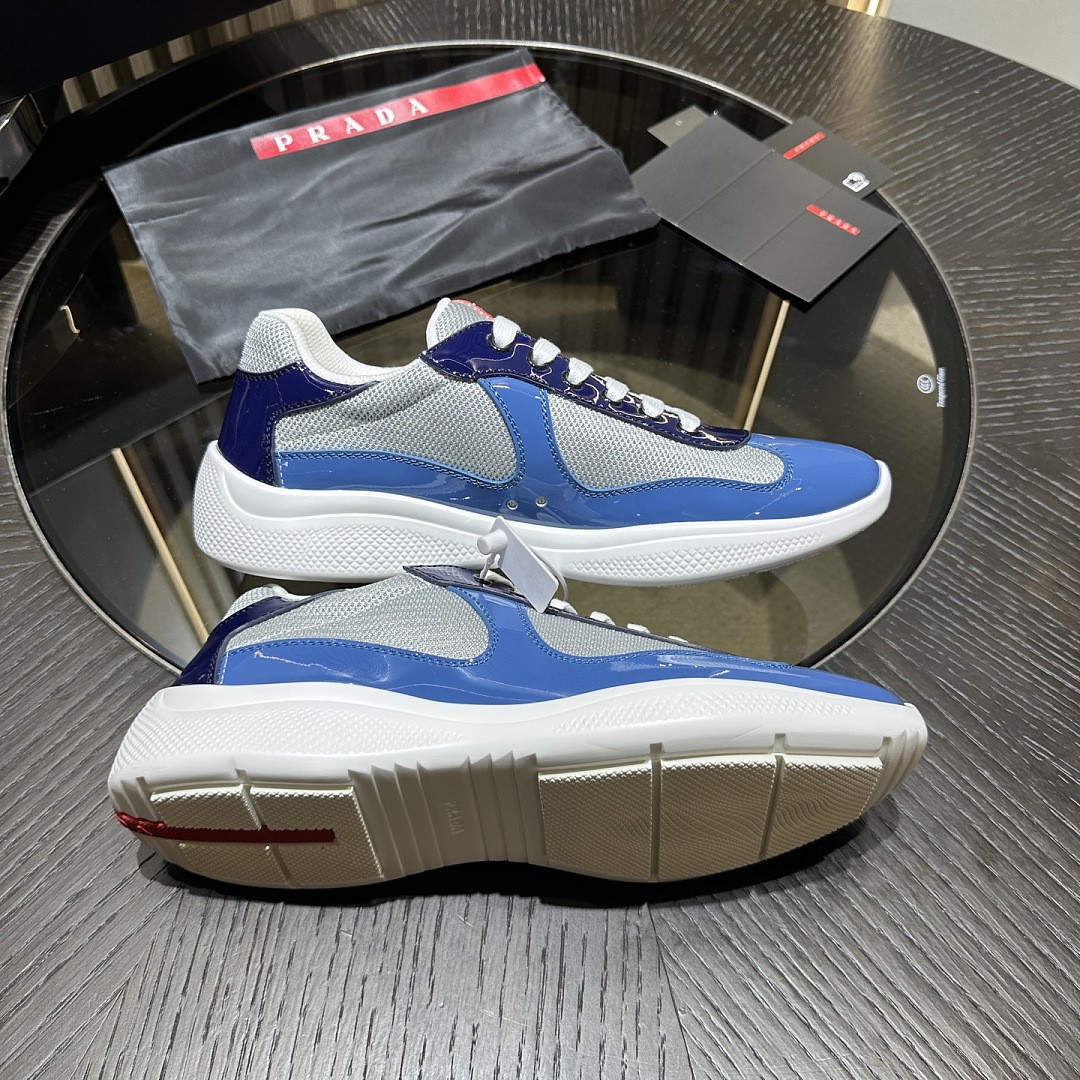 PA Low Sneakers
