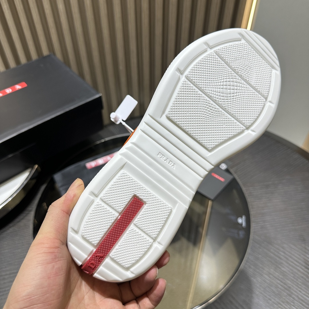 PA Low Sneakers