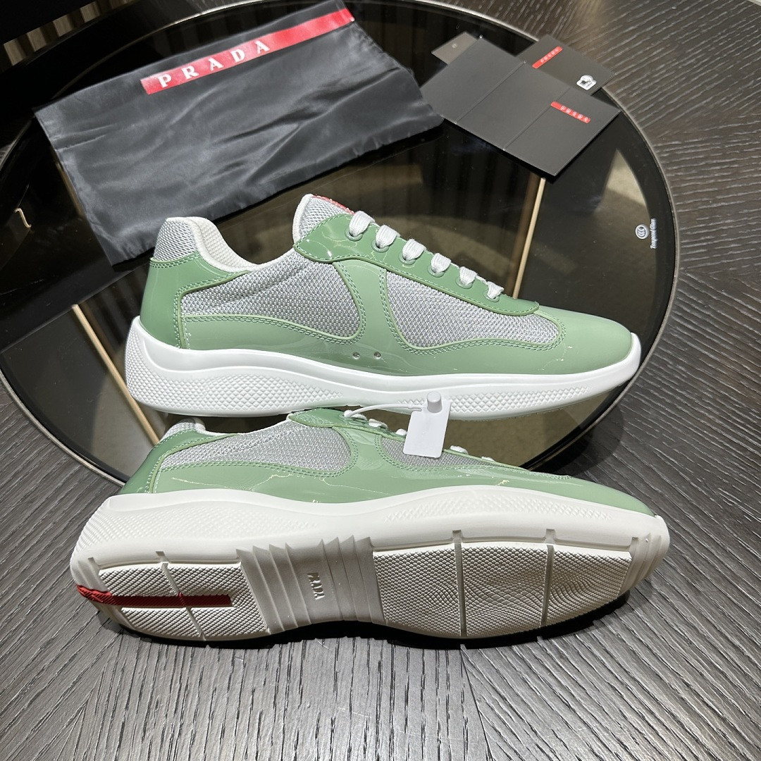 PA Low Sneakers