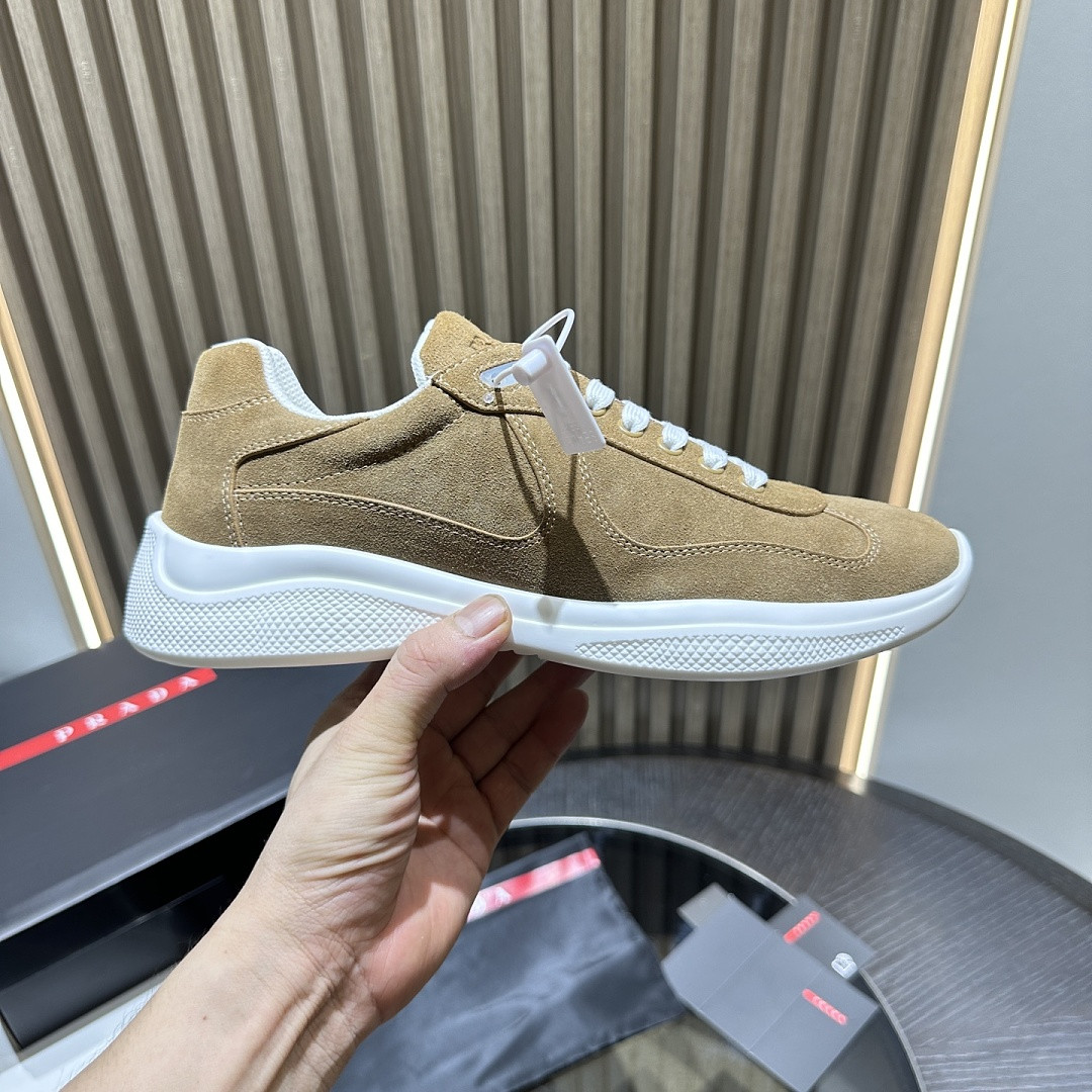 PA Low Sneakers