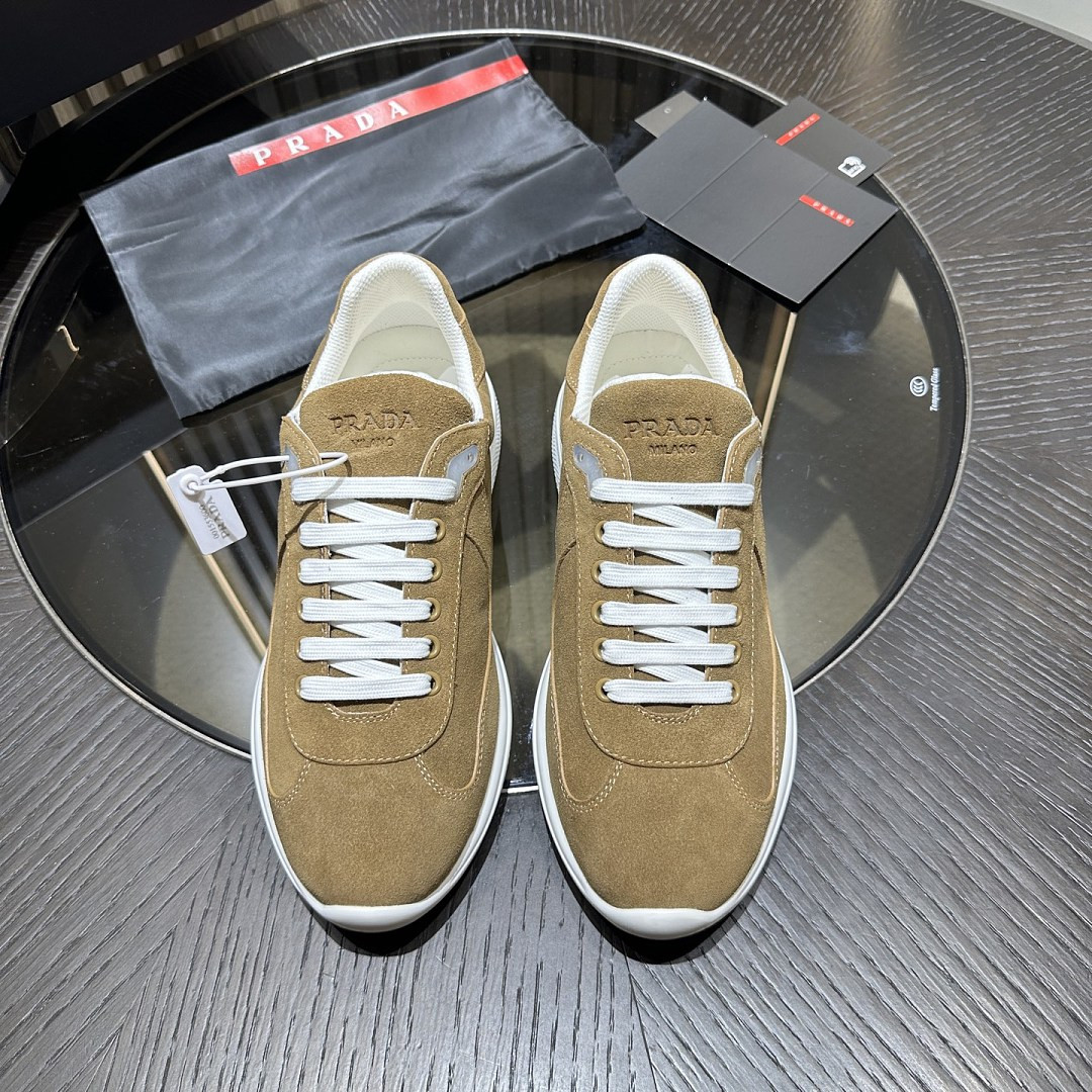 PA Low Sneakers