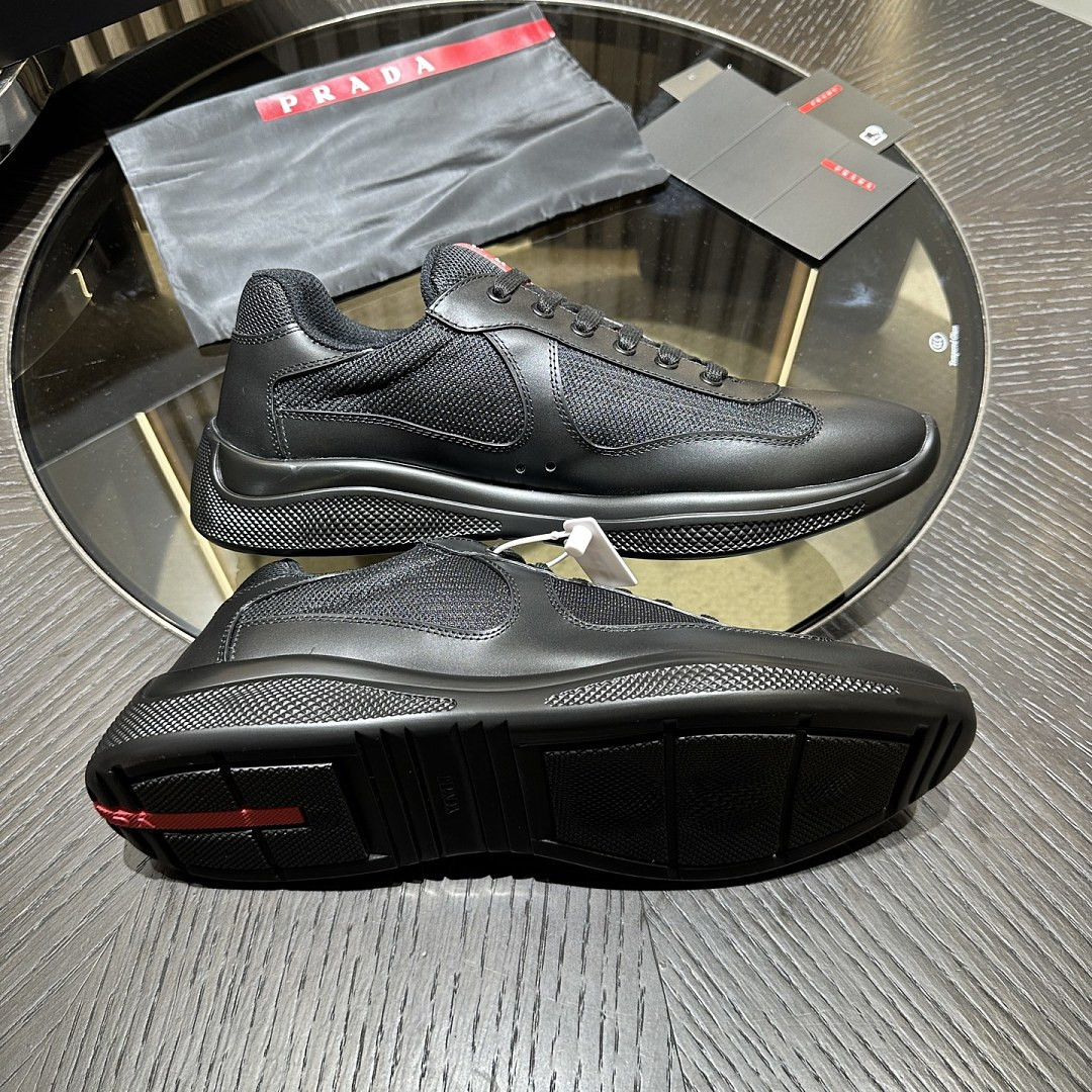 PA Low Sneakers