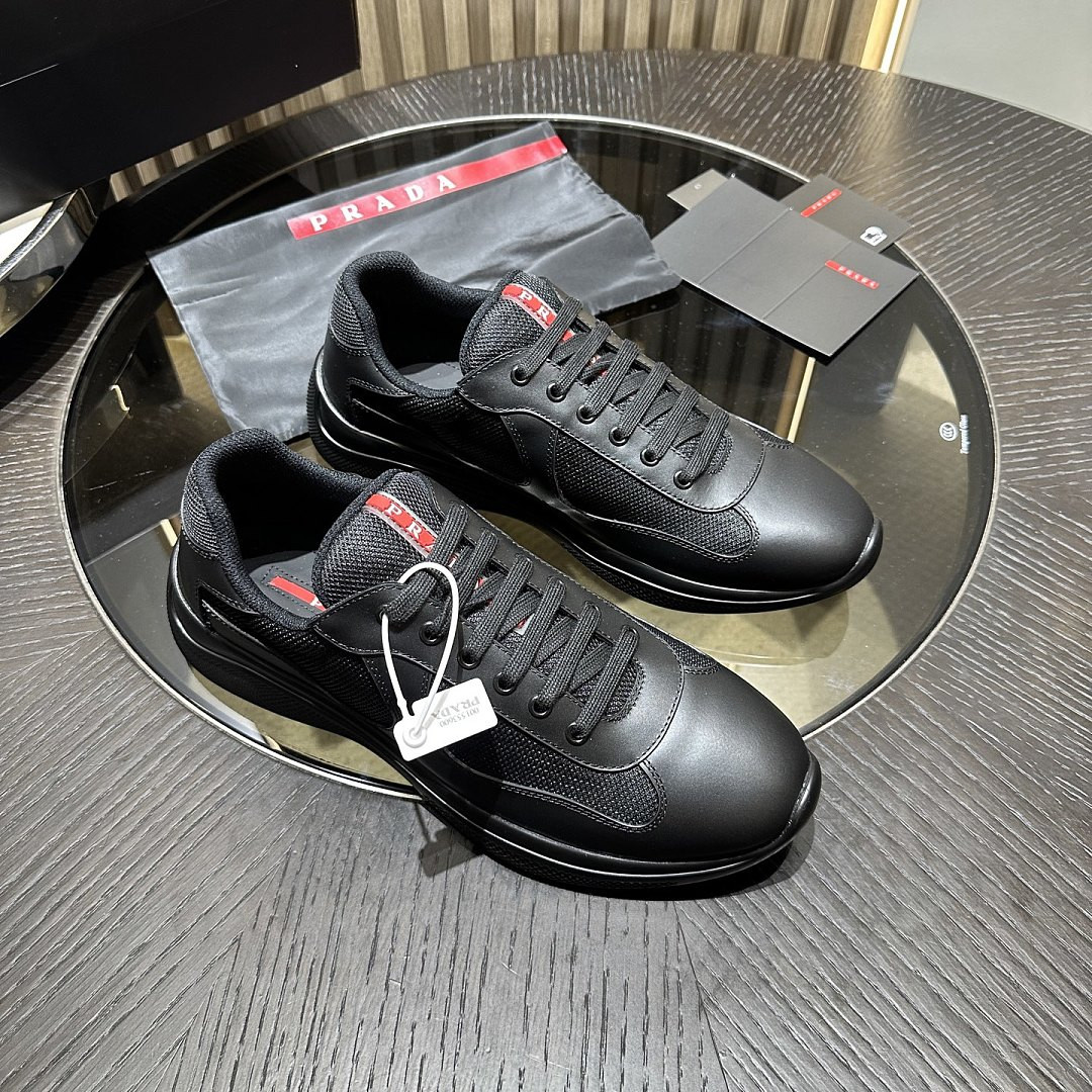 PA Low Sneakers