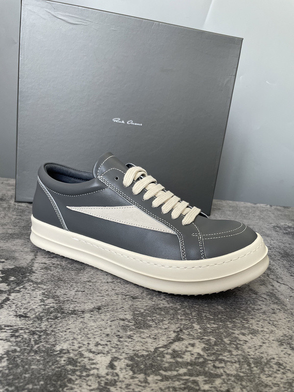 RO Sneakers