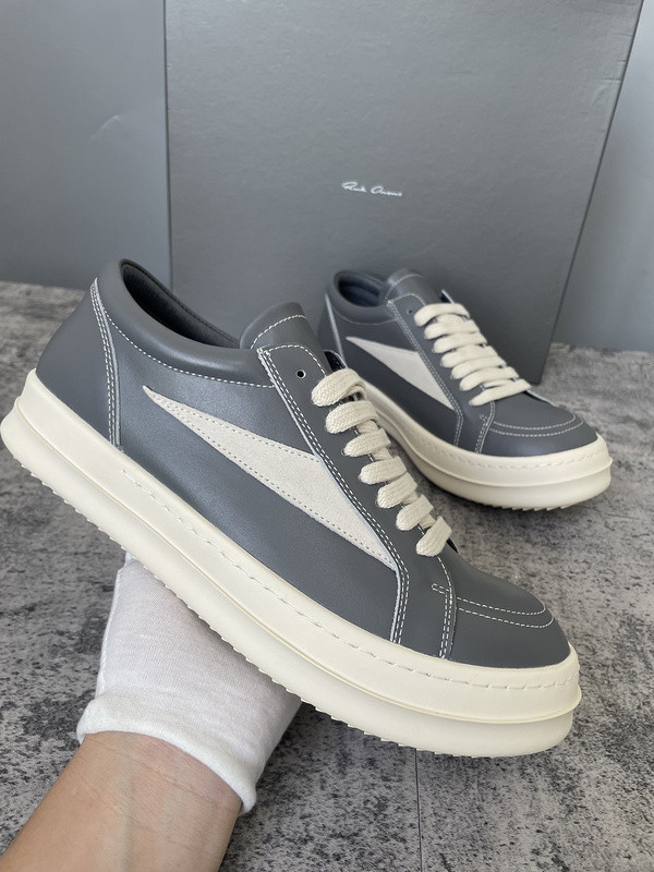 RO Sneakers