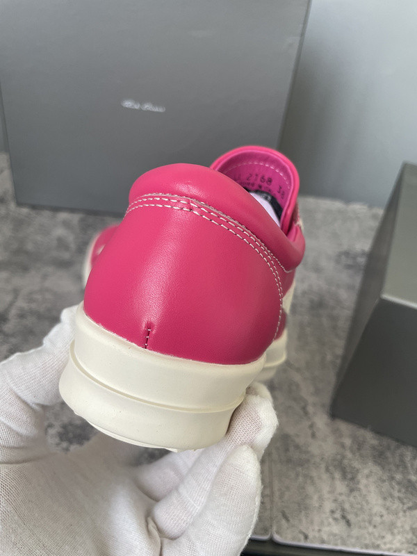 RO Sneakers
