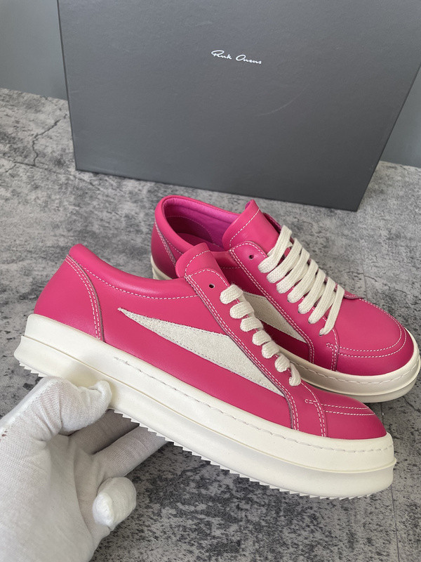 RO Sneakers