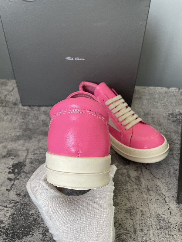 RO Sneakers