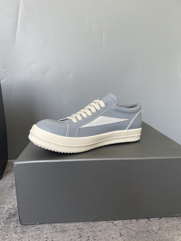 RO Sneakers