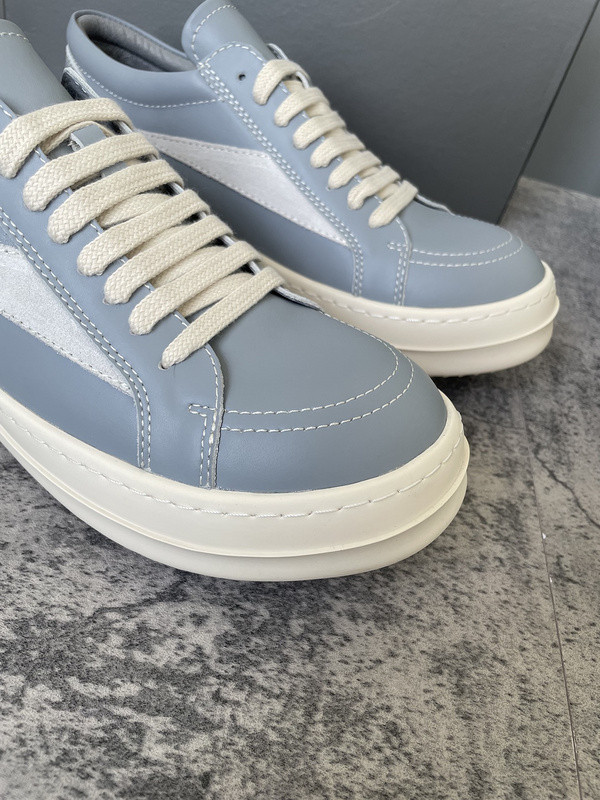 RO Sneakers