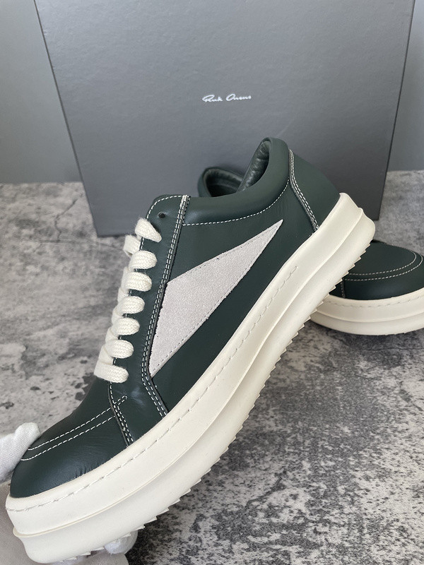 RO Sneakers