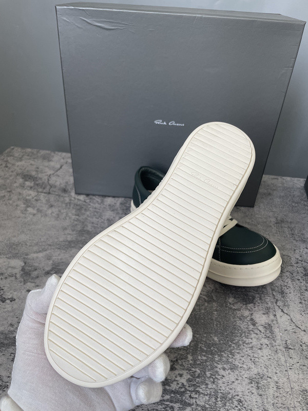 RO Sneakers