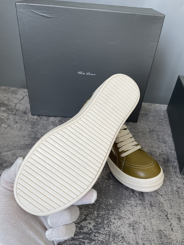 RO Sneakers