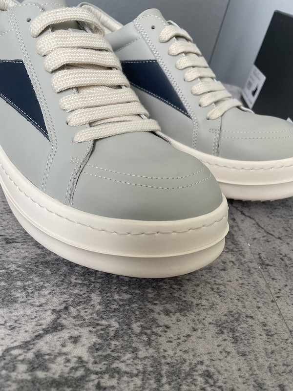 RO Sneakers
