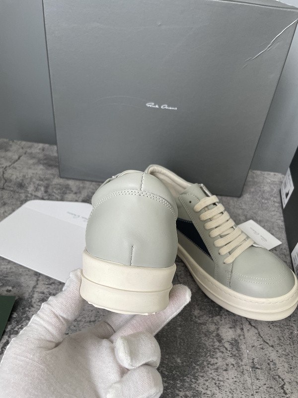 RO Sneakers