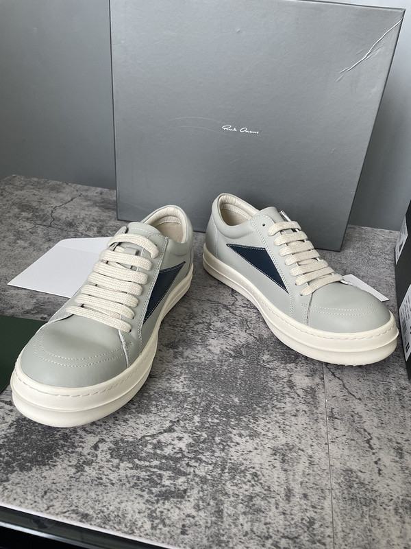 RO Sneakers