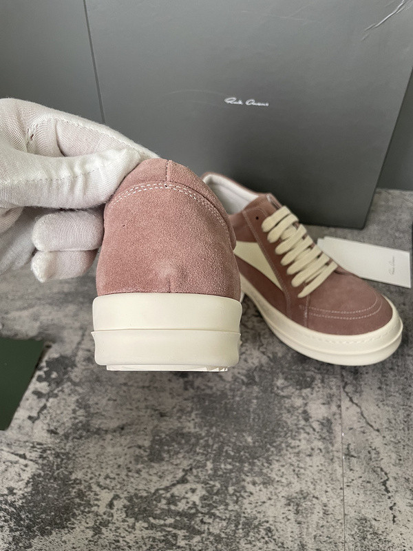 RO Sneakers