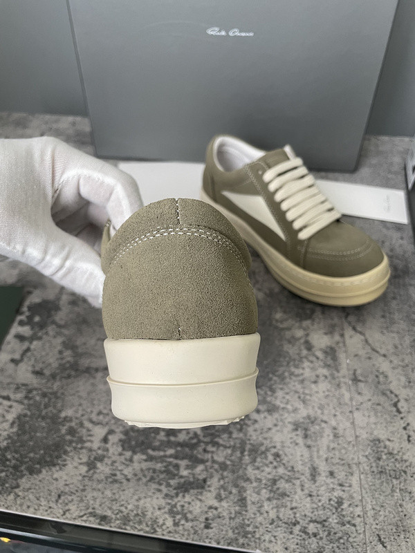 RO Sneakers