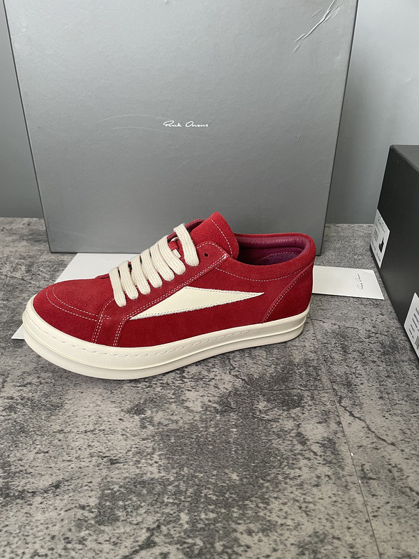 RO Sneakers
