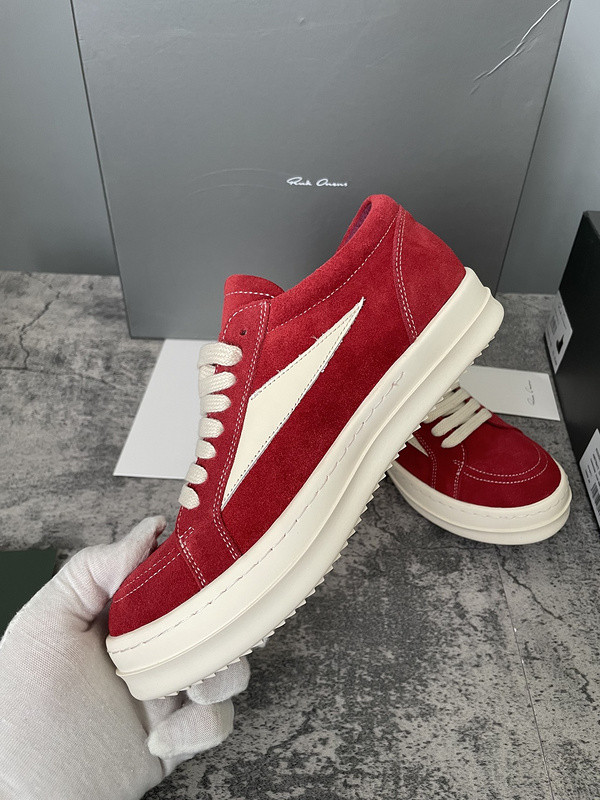 RO Sneakers