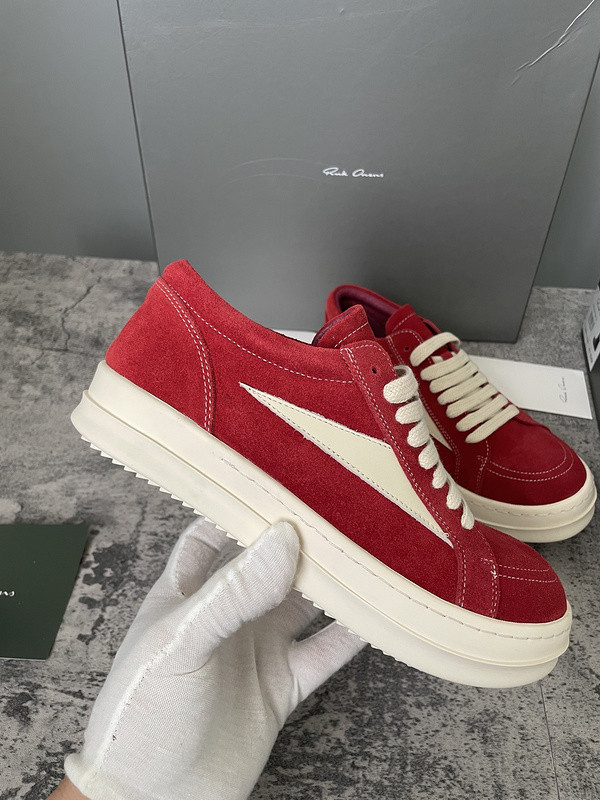 RO Sneakers