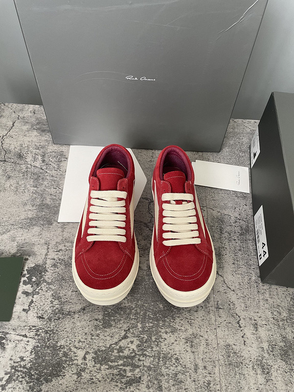 RO Sneakers