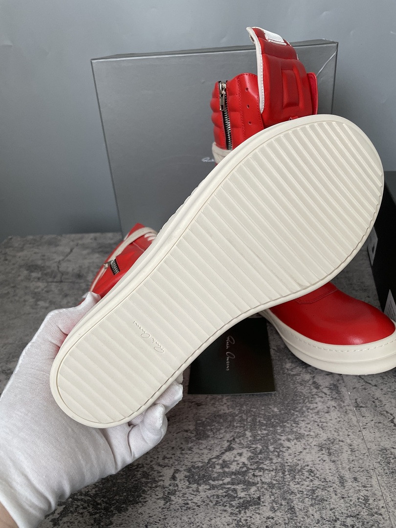 RO Sneakers
