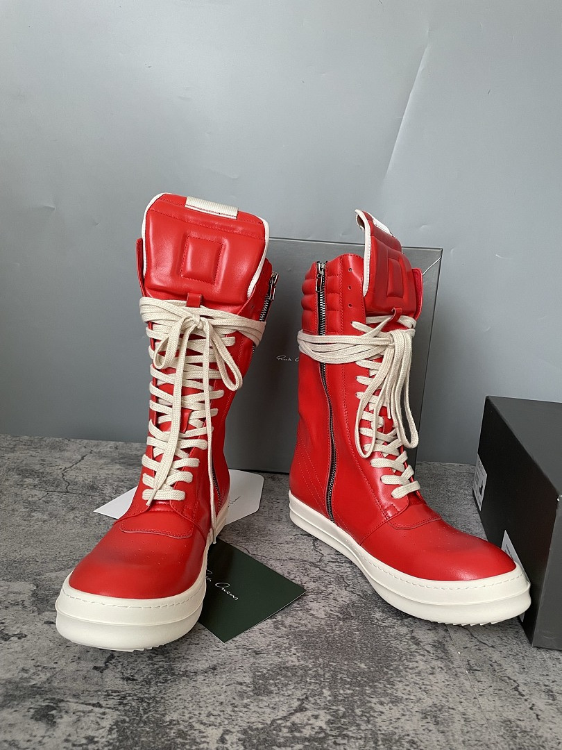 RO Sneakers