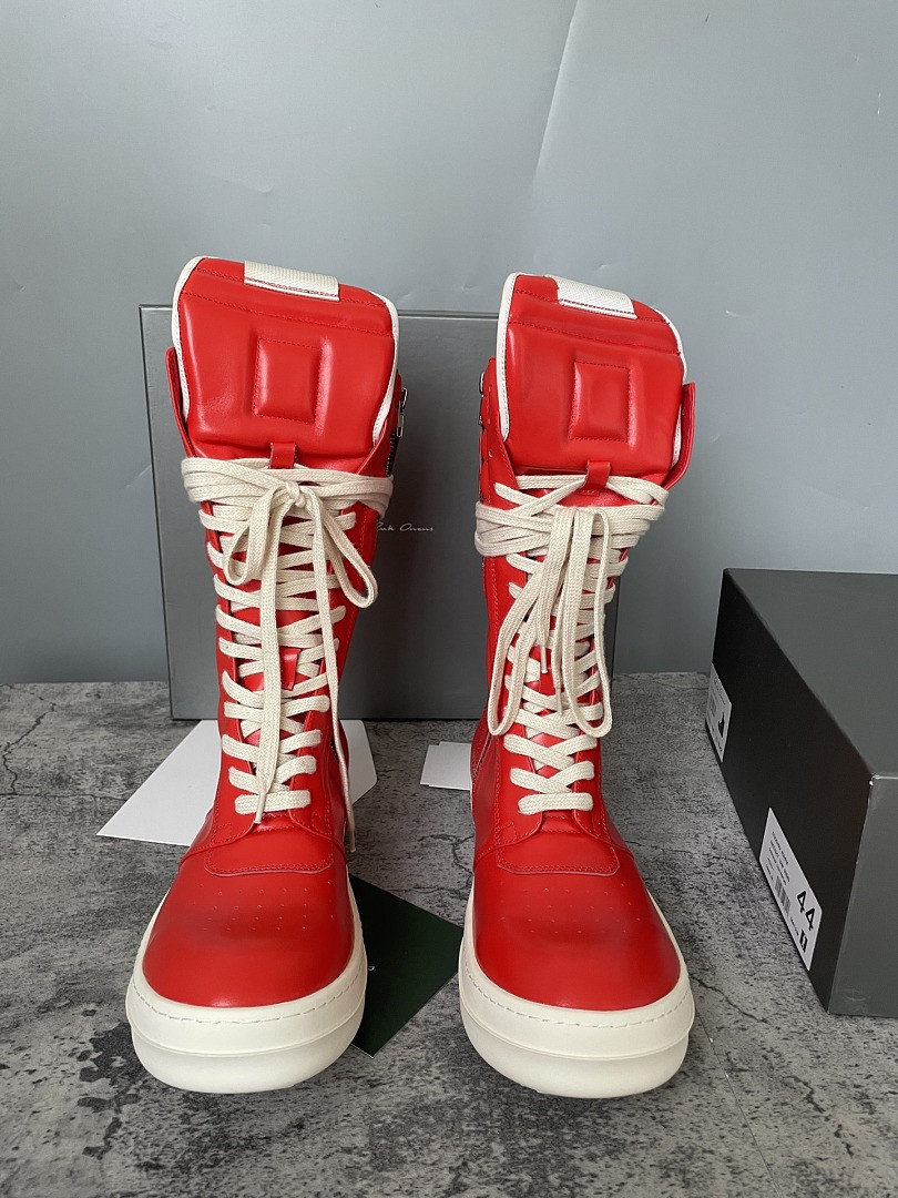 RO Sneakers