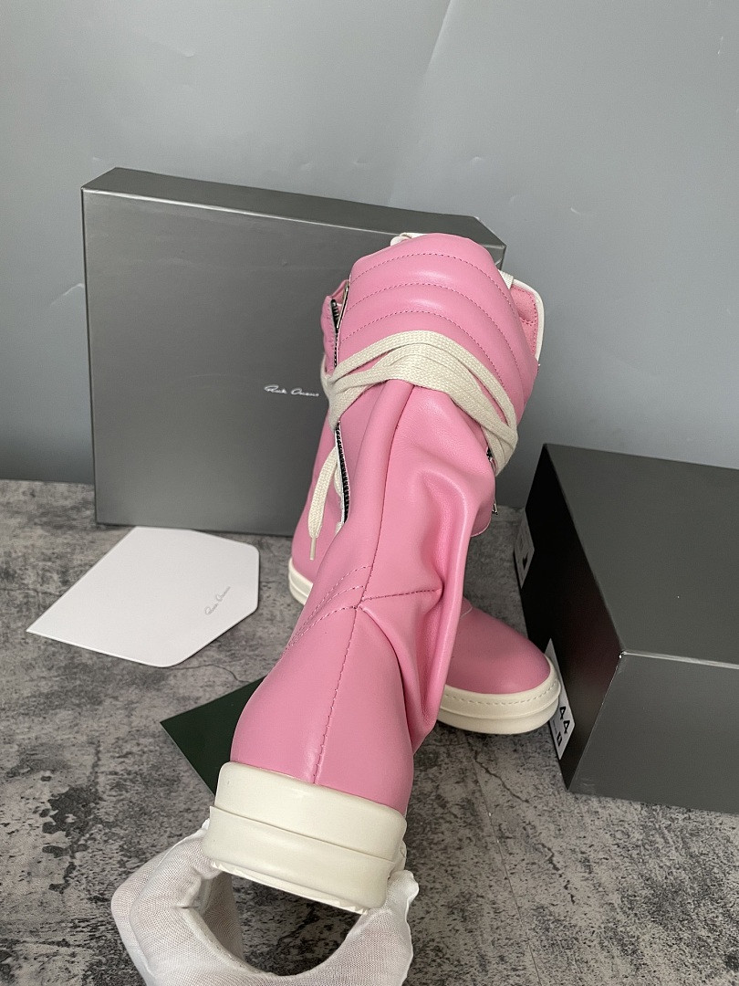 RO Sneakers