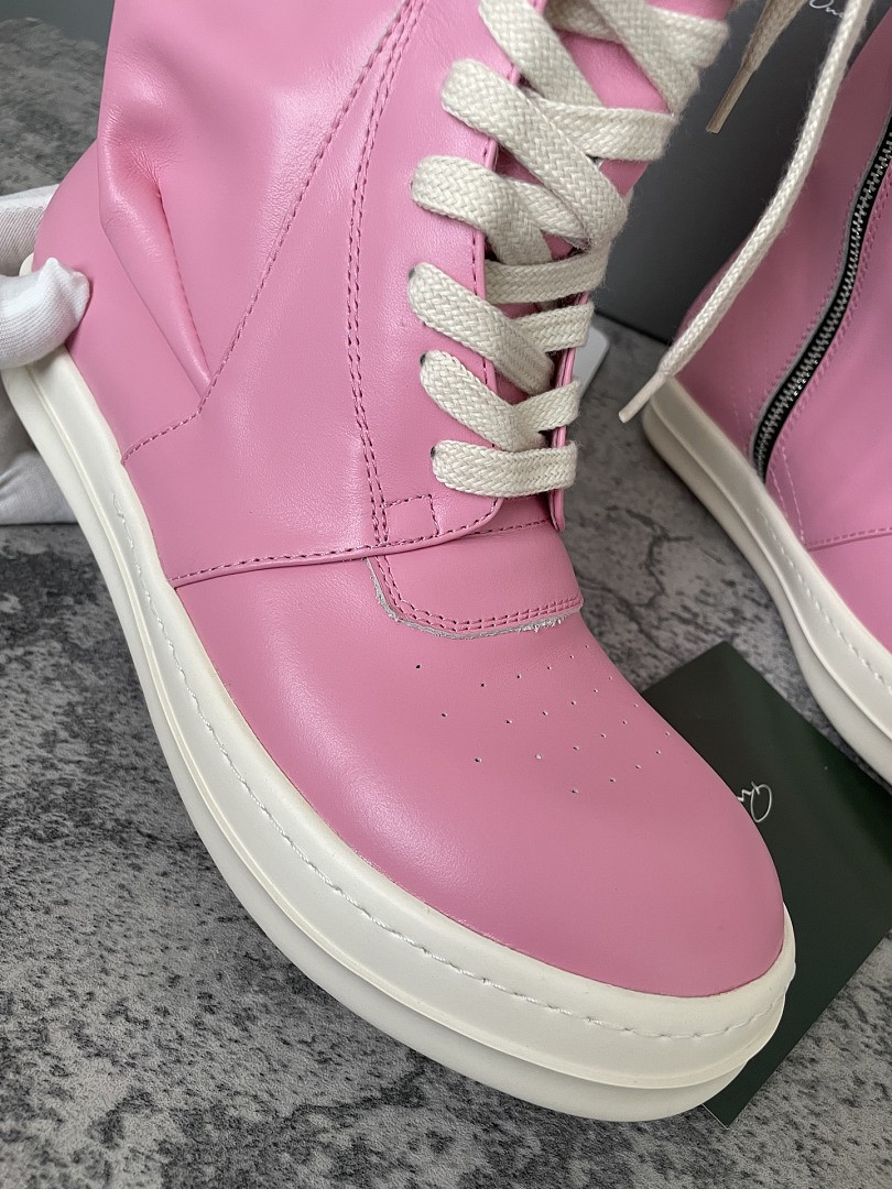 RO Sneakers