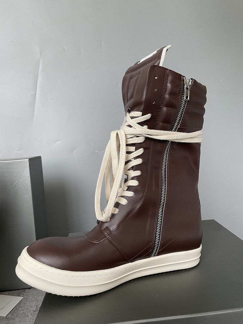 RO Sneakers