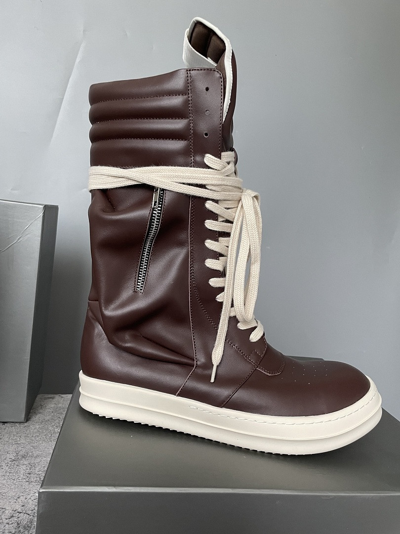 RO Sneakers