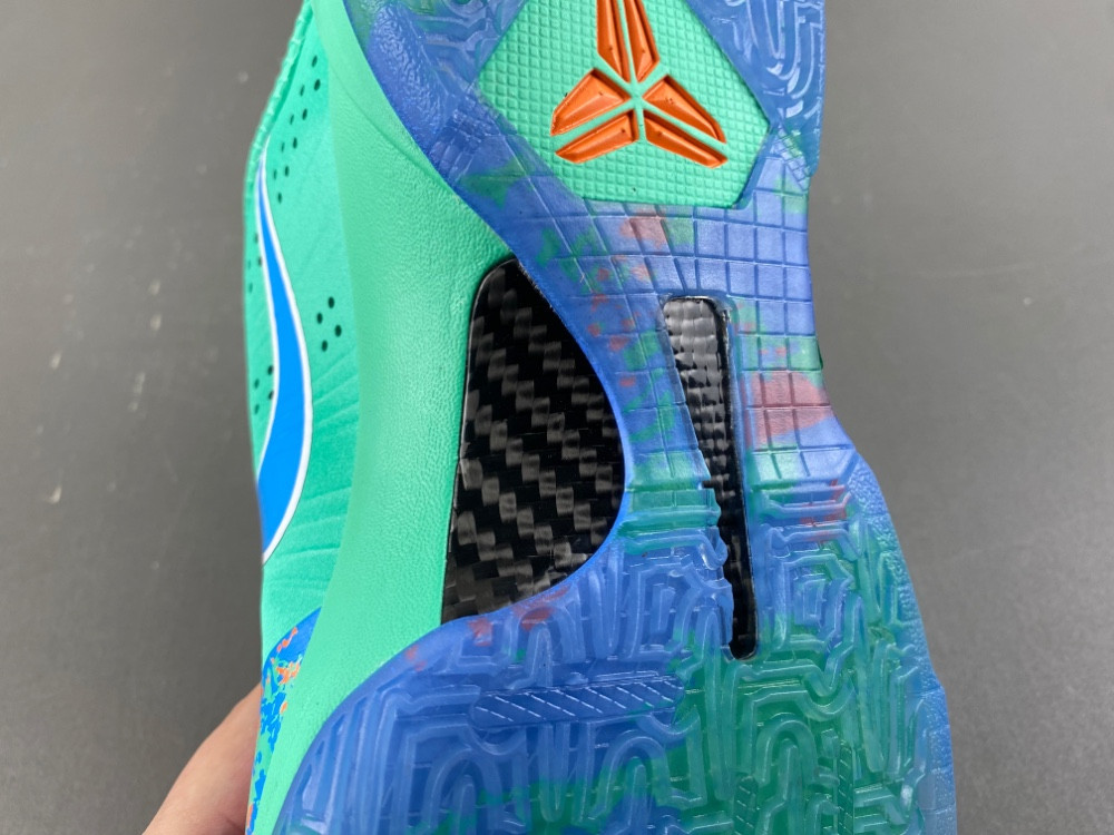 Jalen Brunson x Nike Zoom Kobe 5 Protro IX1200-300