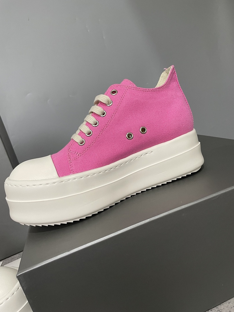 RO Sneakers