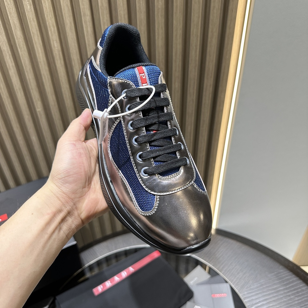 PA Low Sneakers
