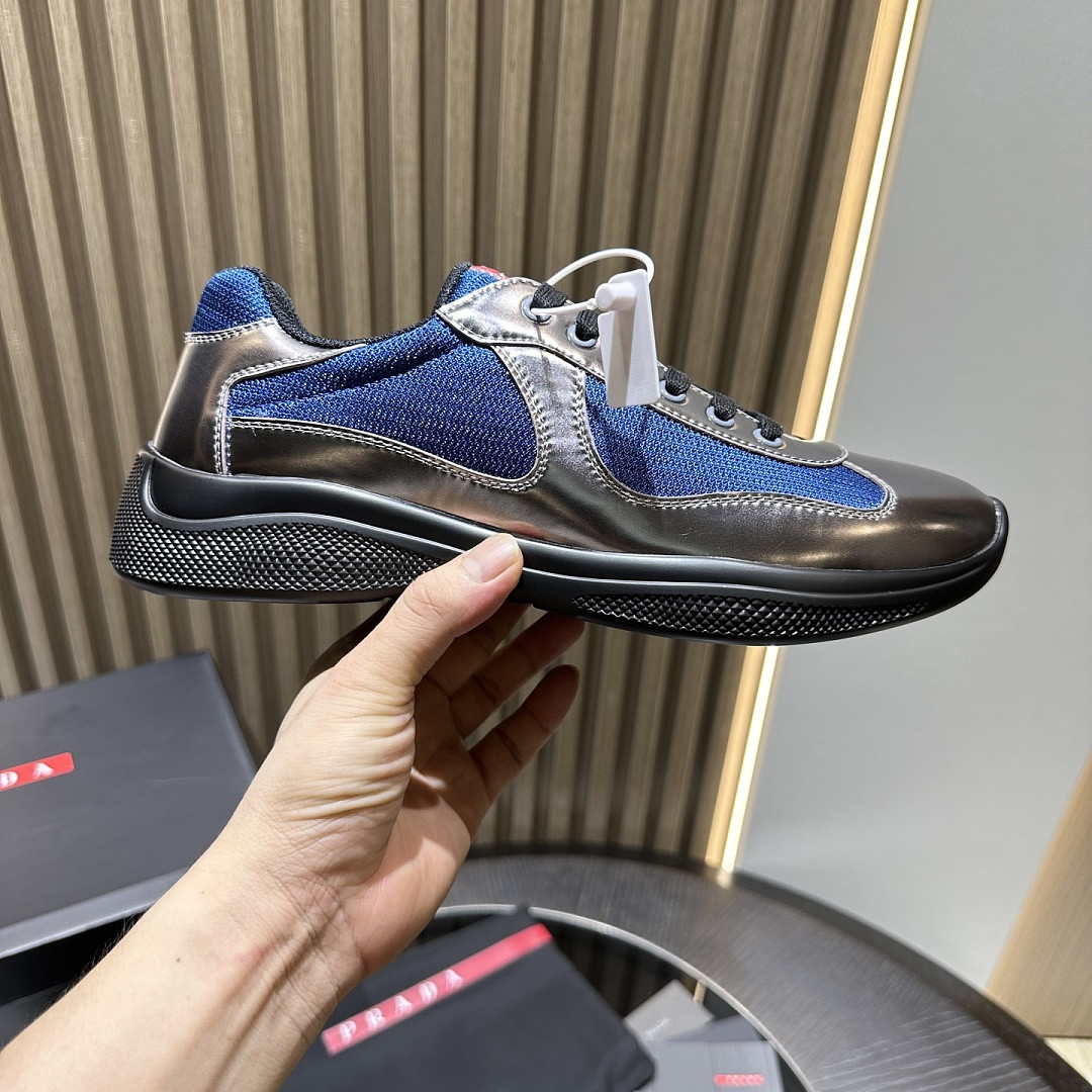 PA Low Sneakers