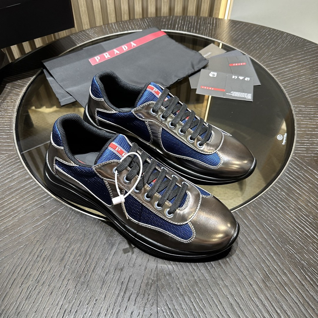 PA Low Sneakers