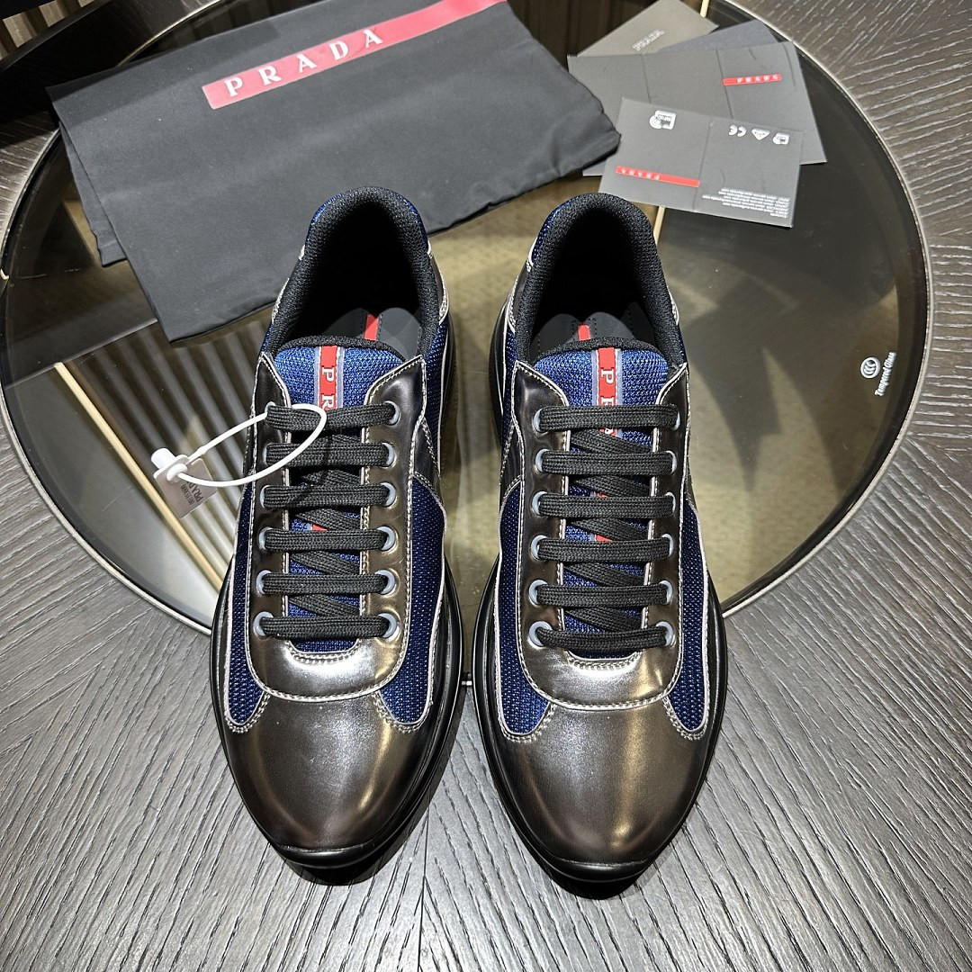 PA Low Sneakers