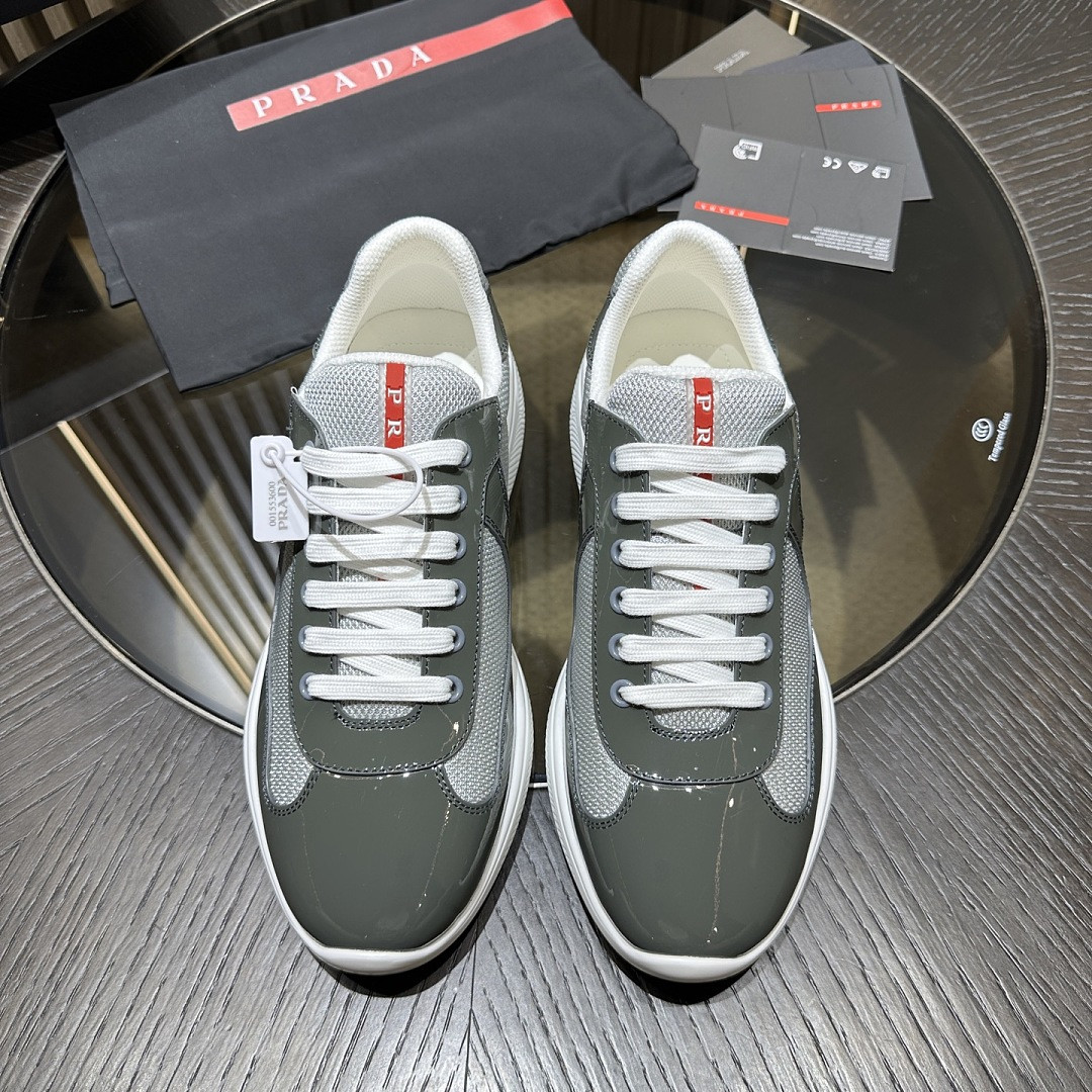 PA Low Sneakers
