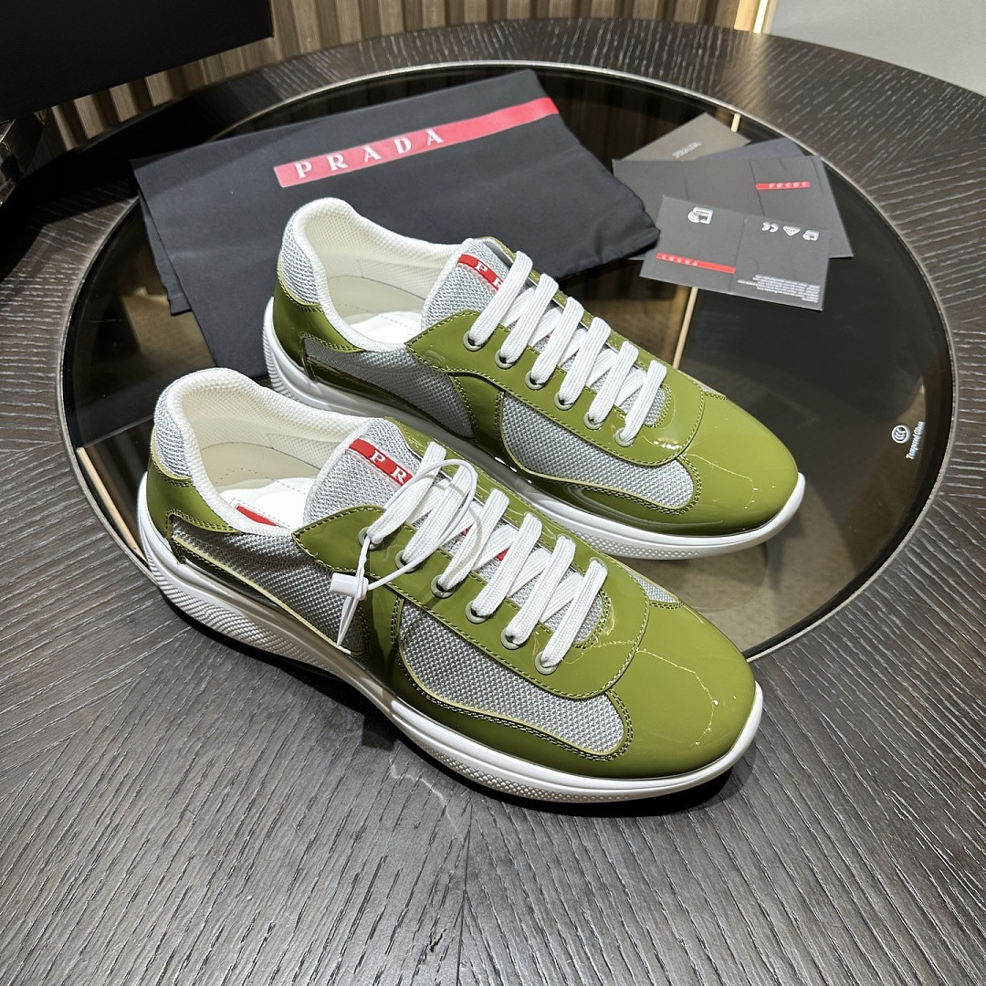 PA Low Sneakers
