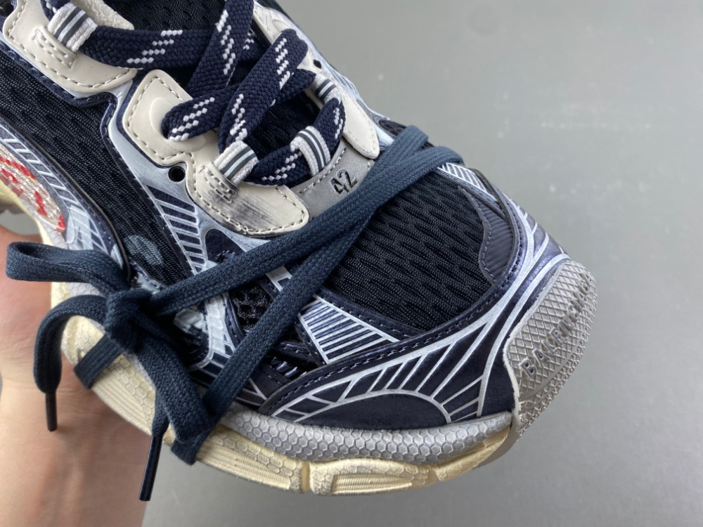 Ba1en*iaga Sneaker 3XL