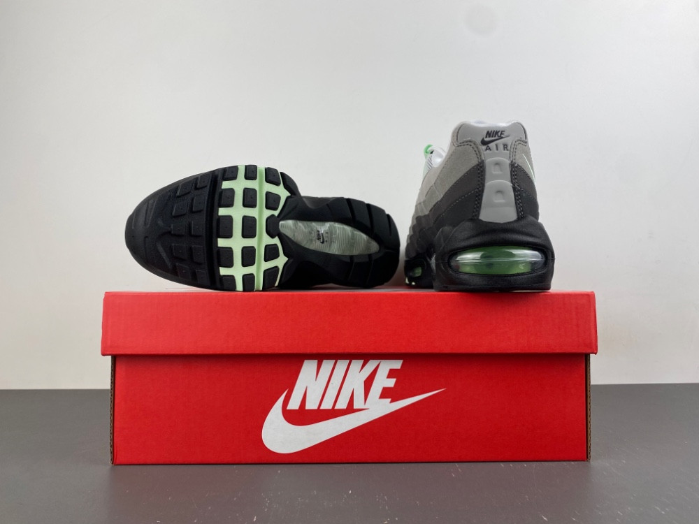 Nike Wmns Air Max 95 