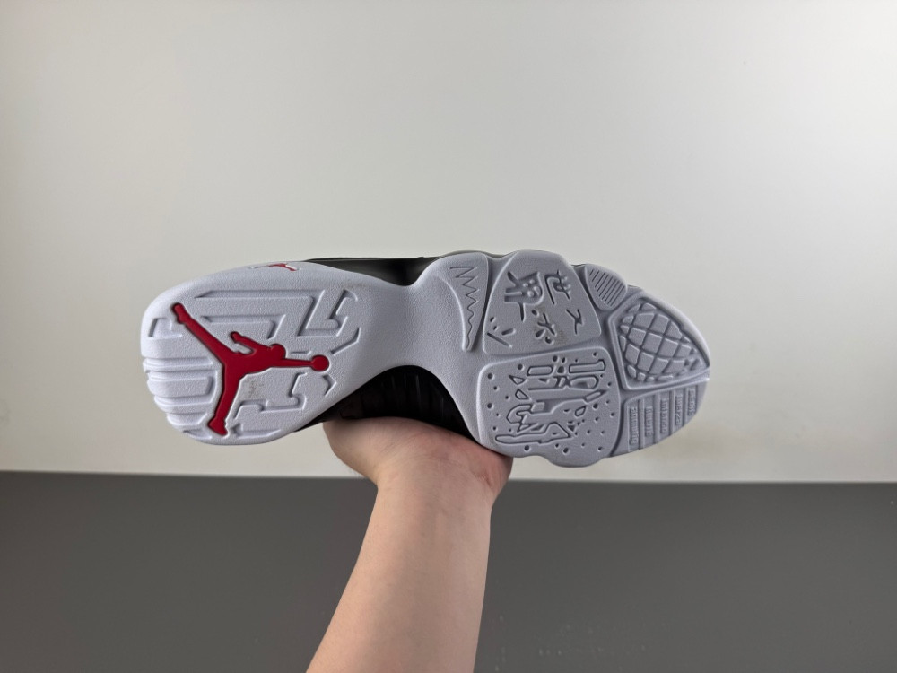 Air Jordan 9 Retro OG