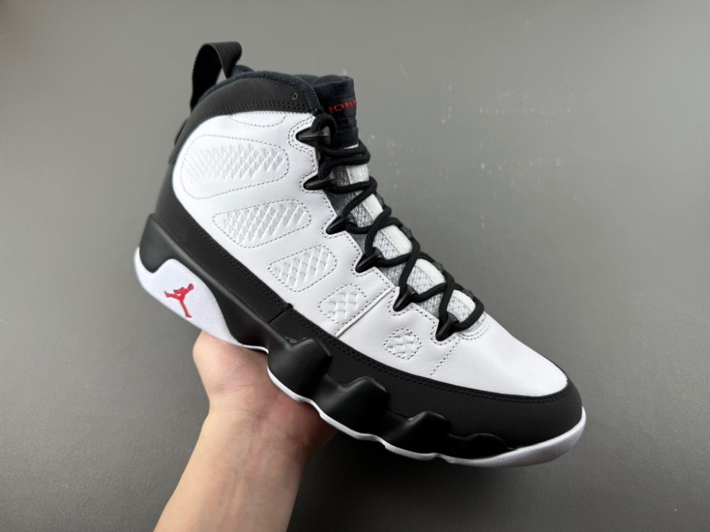 Air Jordan 9 Retro OG