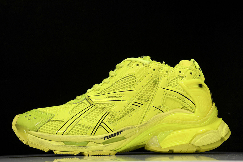 Balenciaga Runner W3RB4 7510