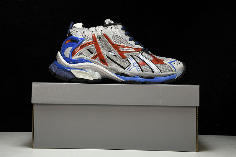 Balenciaga Runner W3RB6-8123