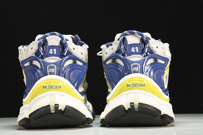 Balenciaga Runner W3RB5-9174